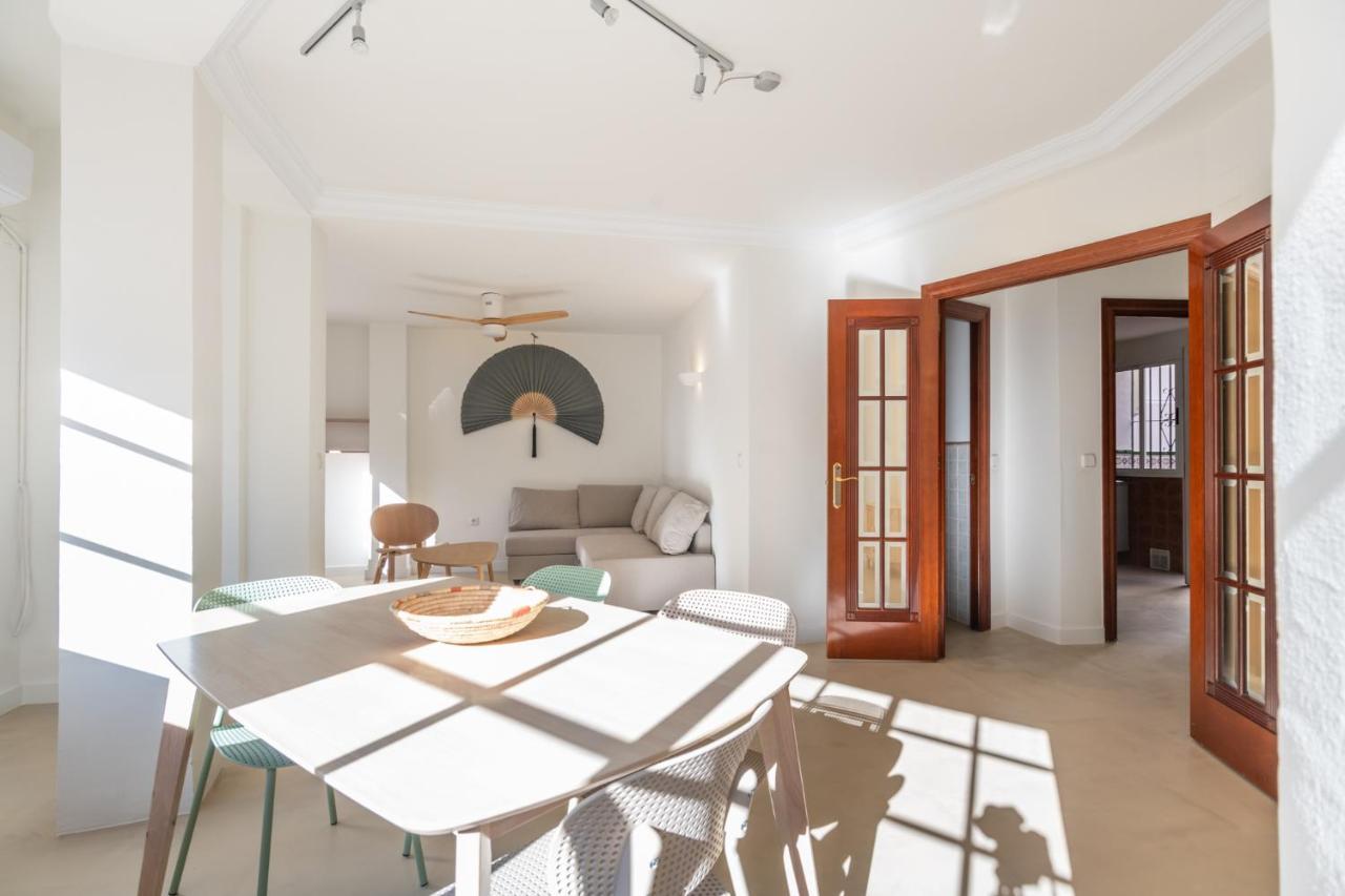 Amplio Apartamento Trinidad By Renthas Leilighet Málaga Eksteriør bilde