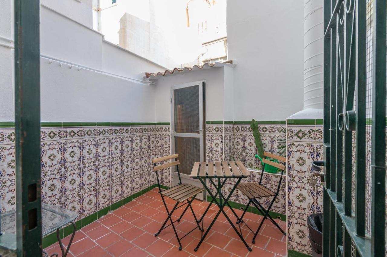 Amplio Apartamento Trinidad By Renthas Leilighet Málaga Eksteriør bilde