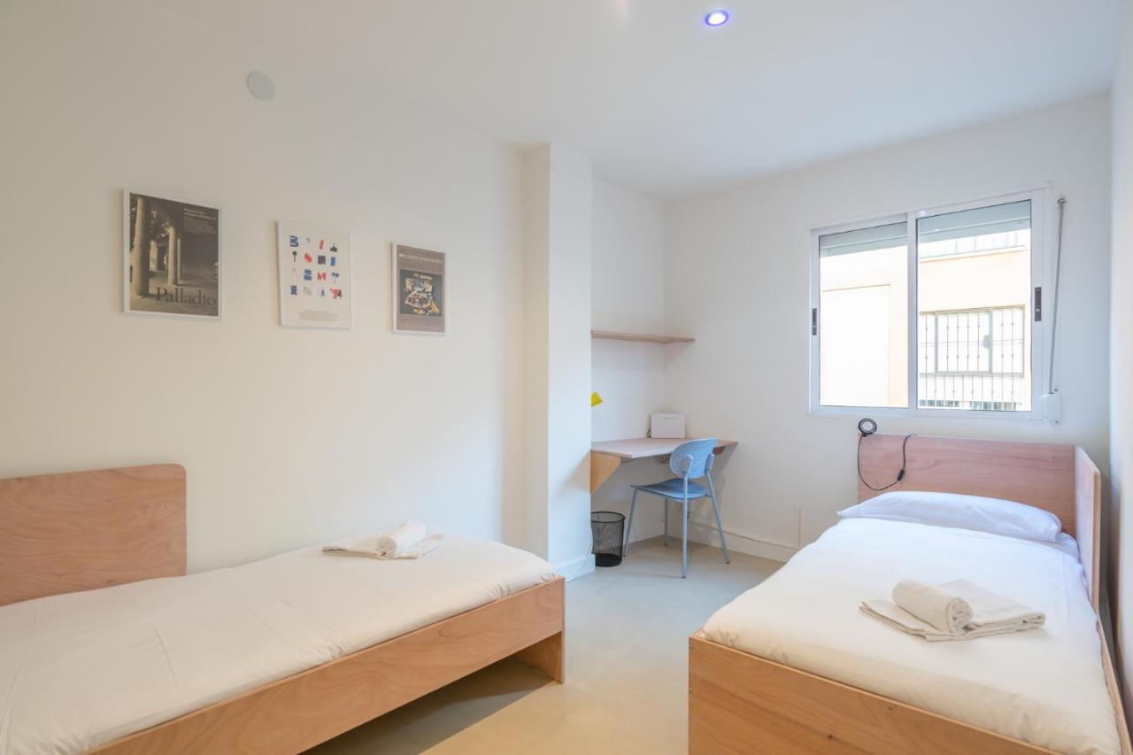 Amplio Apartamento Trinidad By Renthas Leilighet Málaga Eksteriør bilde